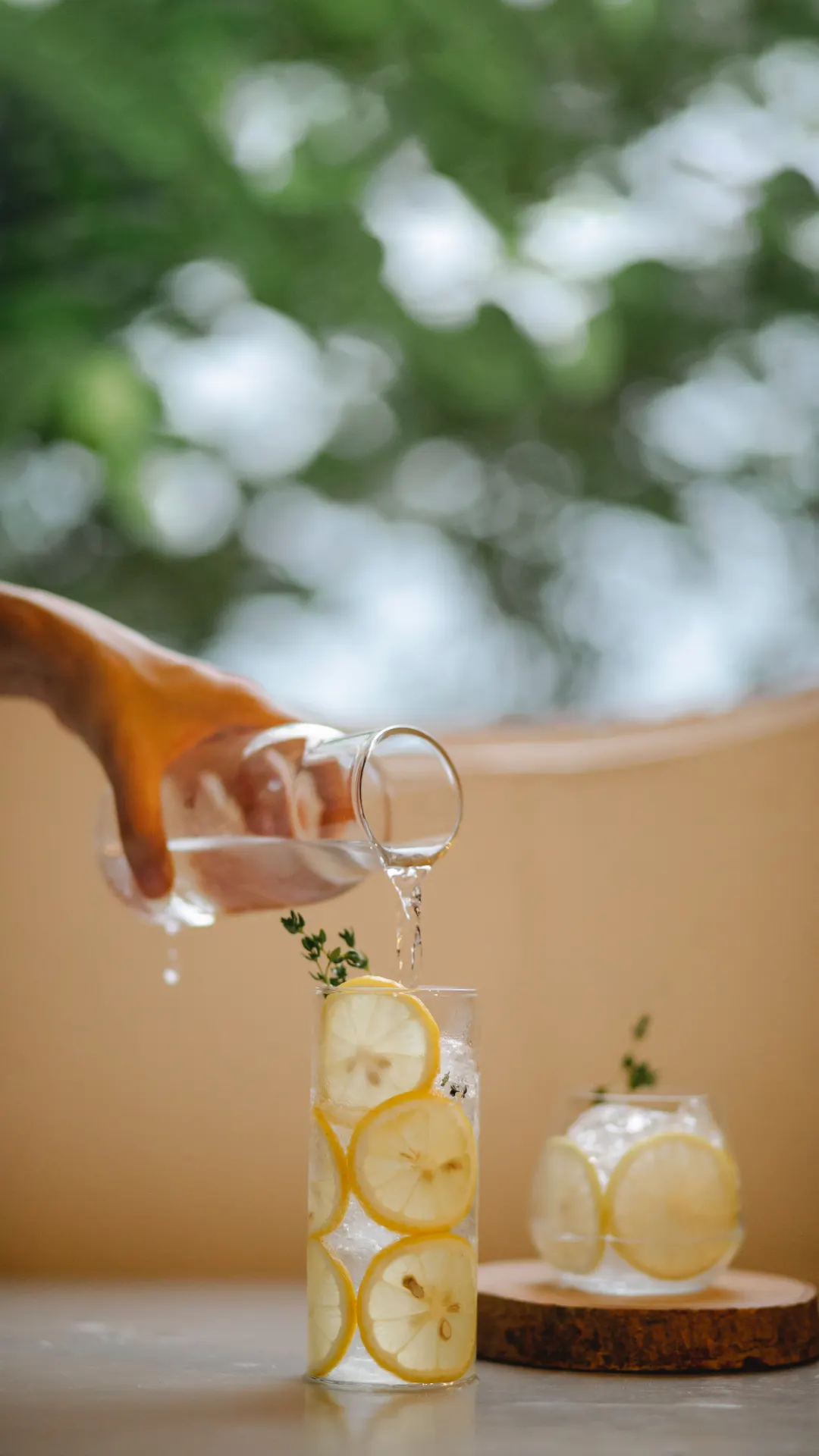 Fresh Lemon Water Drink Wallpaper